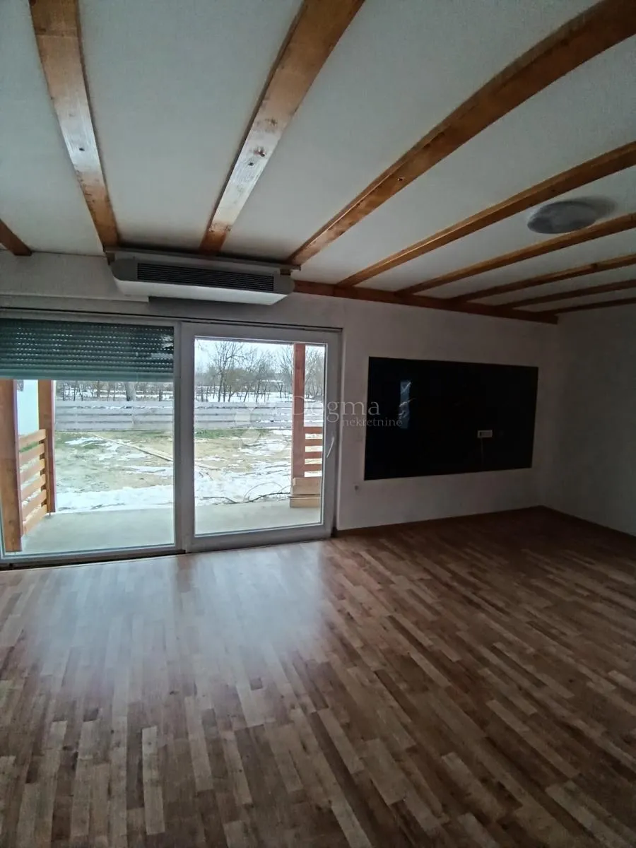 predivna niskoenergetska urbana vila! - slika 19