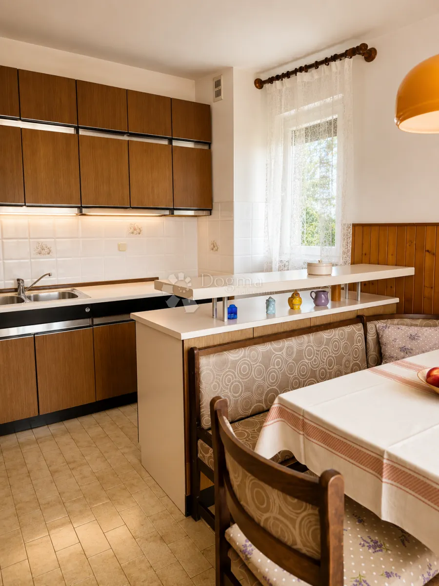 samo u našoj agenciji,labin,stan na traženoj lokaciji - slika 3