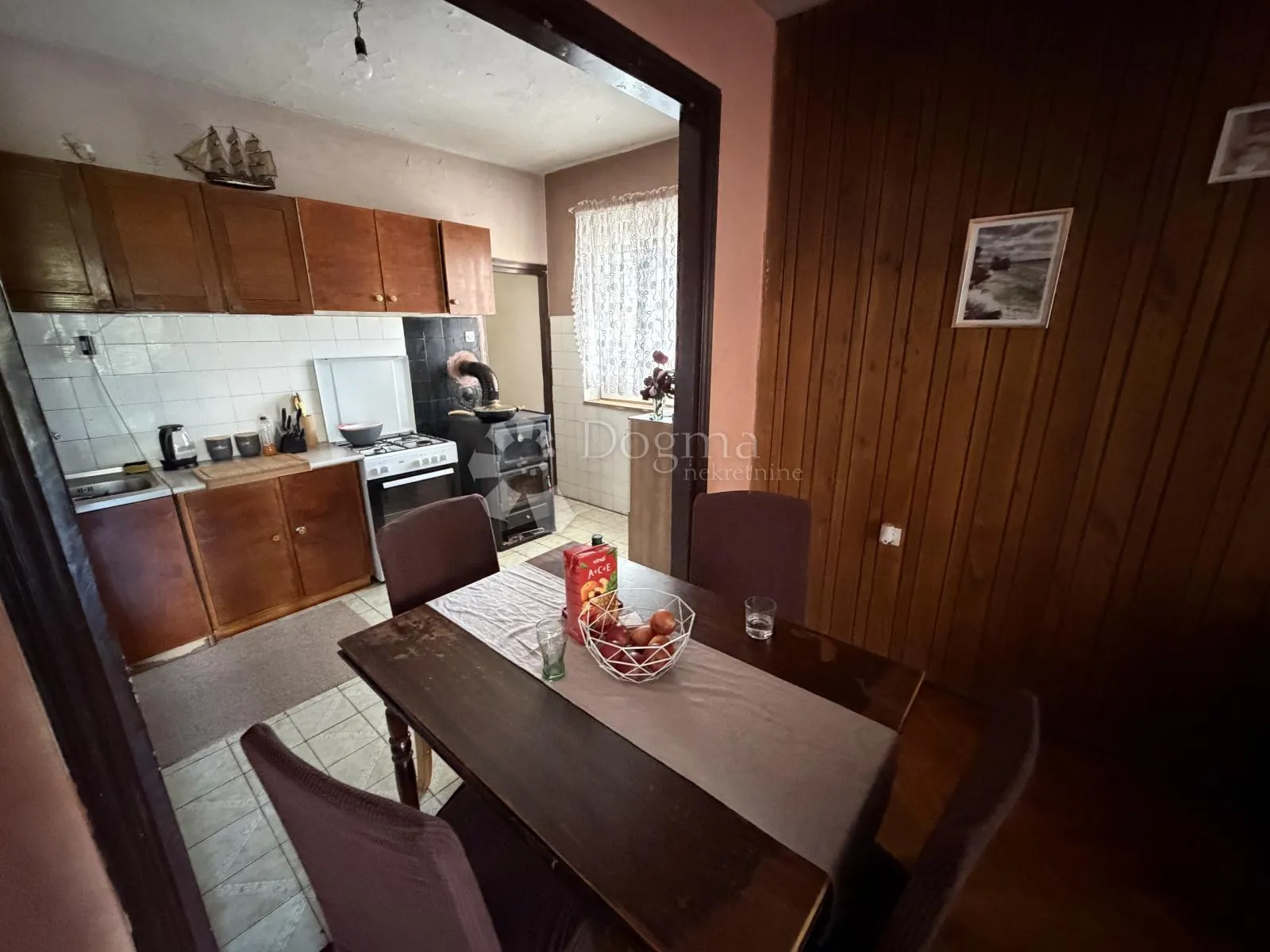 benkovac – centar | stan u kući blizu šetališta – odlična prilika! - slika 12