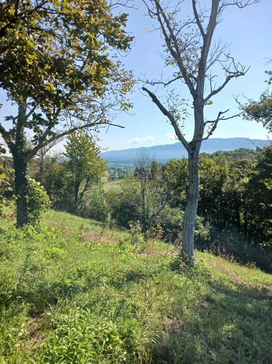 građevinsko zemljište 678m² - slika 7