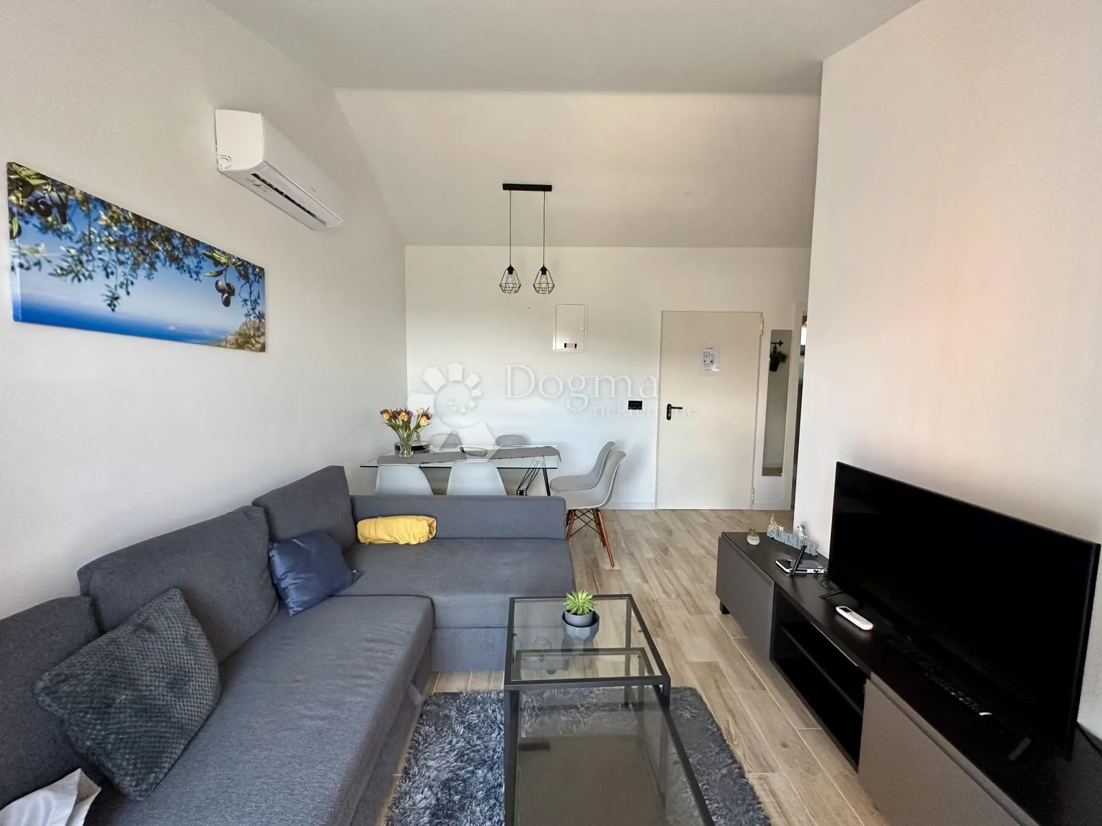 kuća sa 4 apartmana i bazenom crikvenica - slika 3