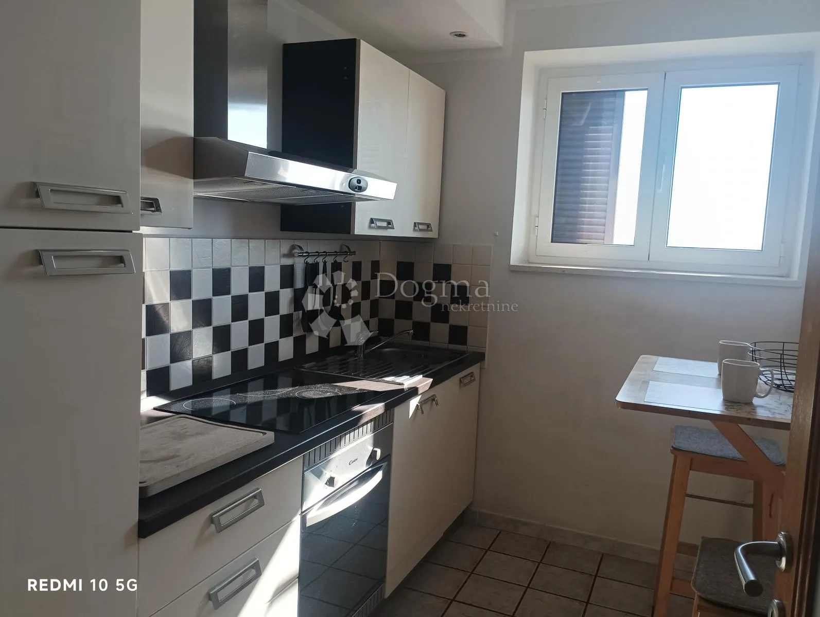 pećine - moderna garsonijera s panoramskim pogledom na kvarner! - slika 7