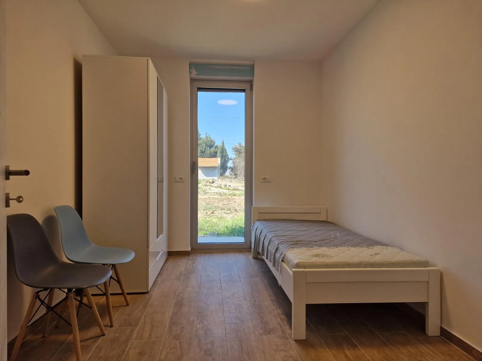 prostran stan s vrtom 700 m od mora - ližnjan, istra - slika 17