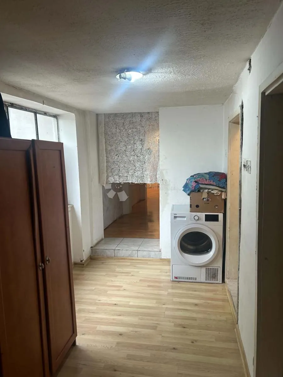 kuća s okućnicom i velikim zemljištem u koški - slika 15