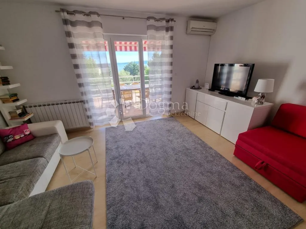 dva apartmana - prilika za investitore - slika 9