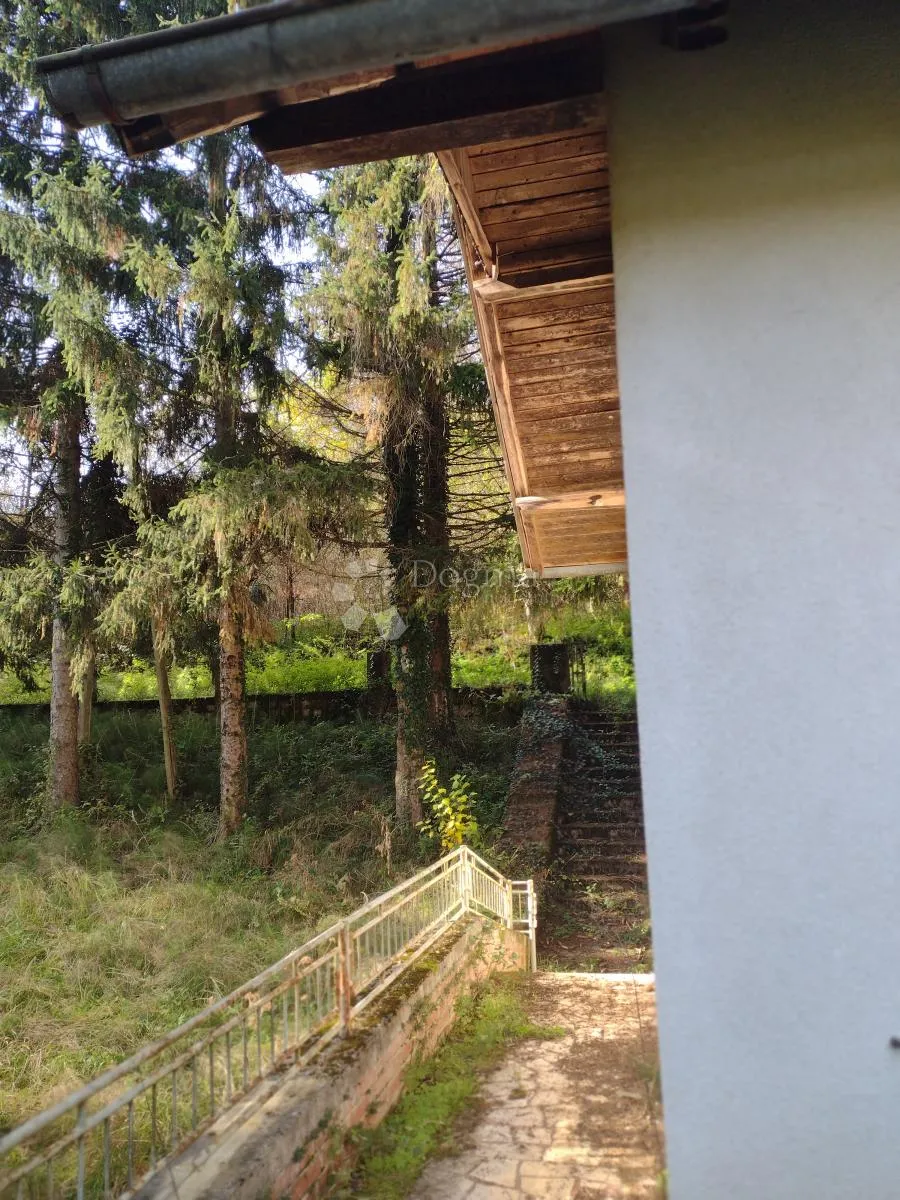 vikendica bez susjeda, bunar - slika 17
