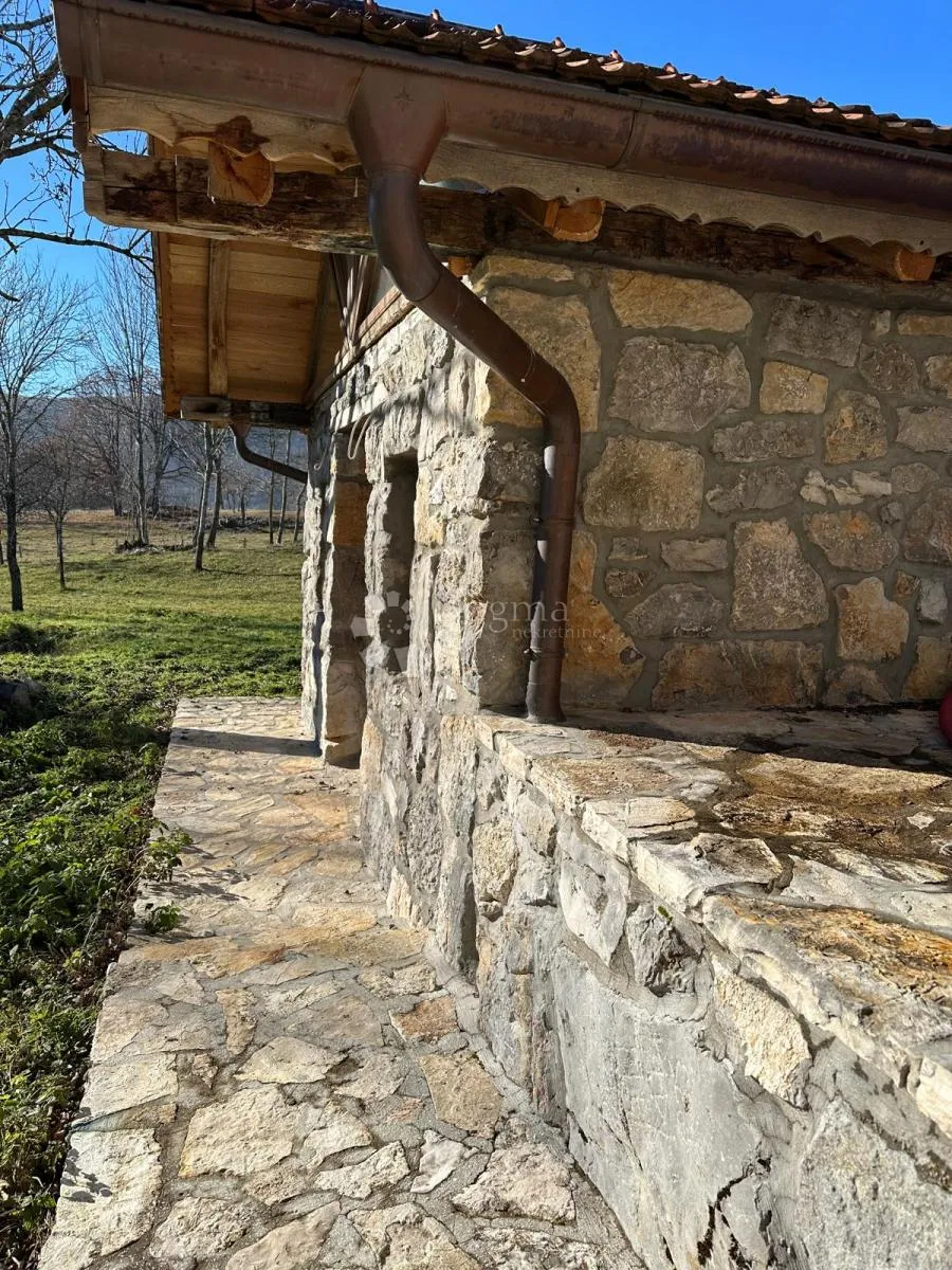 difuzni hotel autohtone kamene kuće 10+1 - slika 36