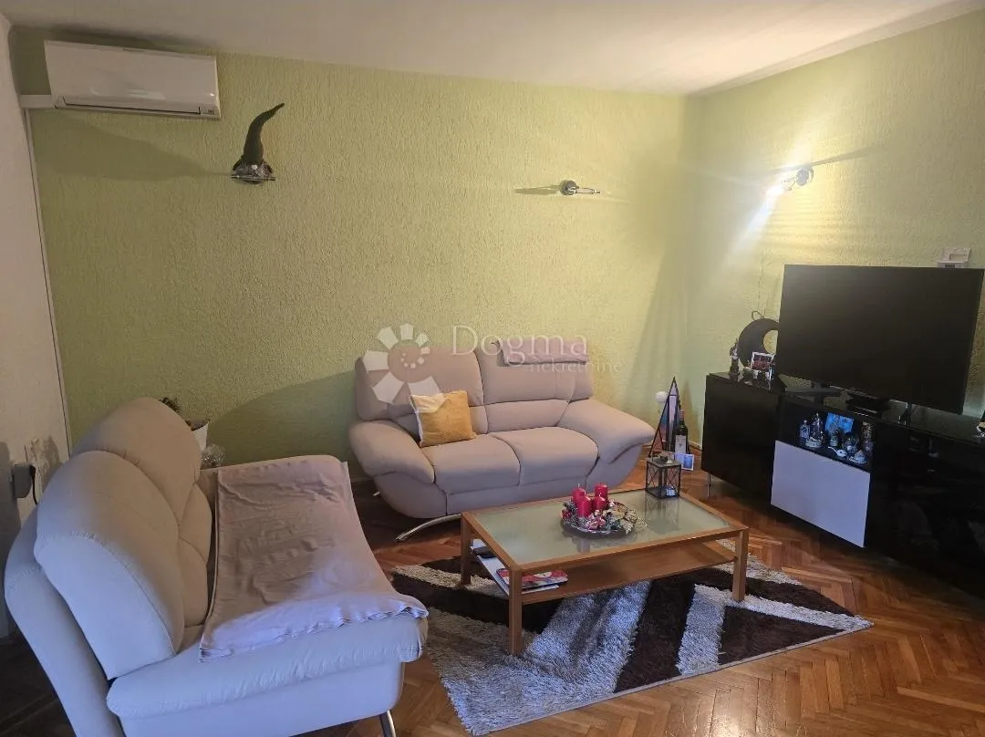 velika kuća s više mogućnosti- drenova - slika 2