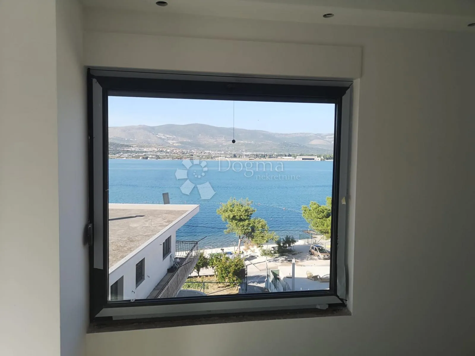 trogir 396m2 kompletni objekt - slika 10