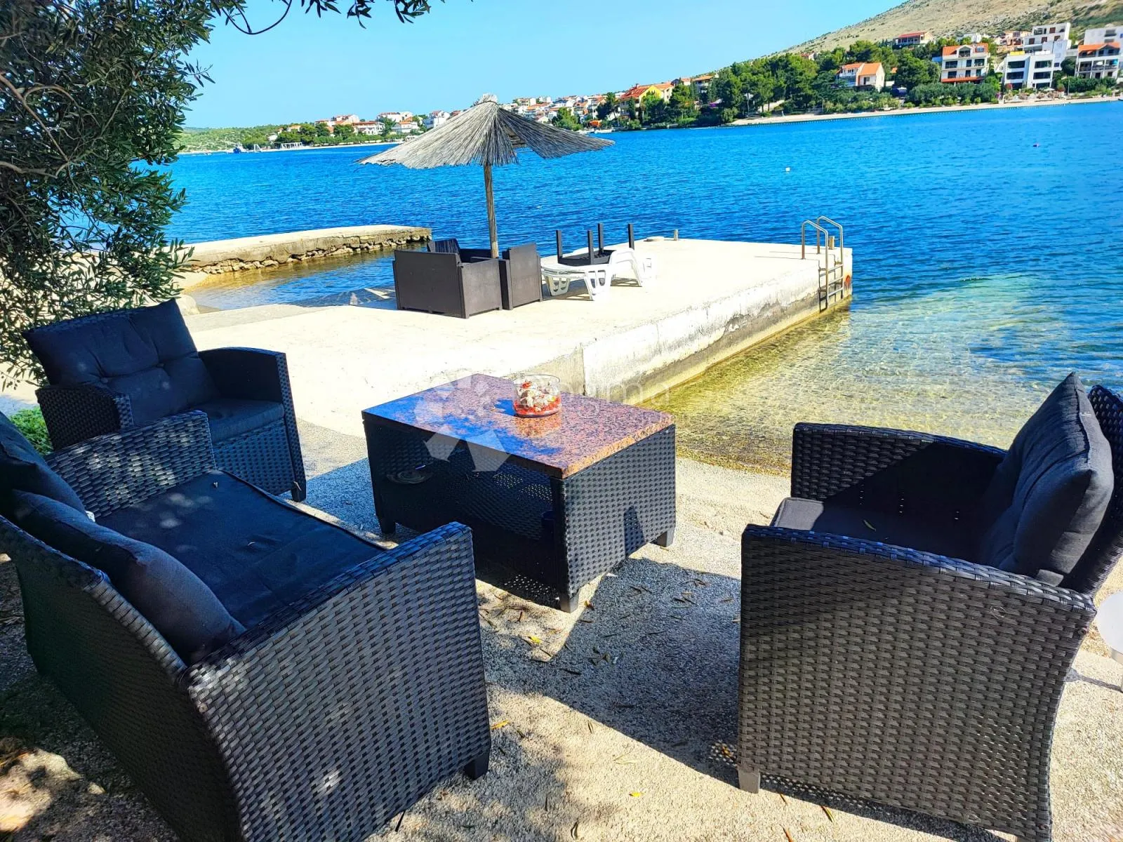 grebaštica, šibenik – ekskluzivna kuća u prvom redu do mora!! - slika 25
