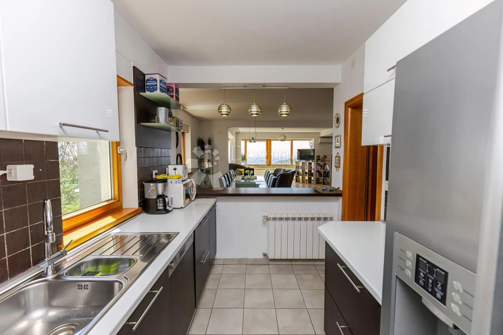 zagreb, bijenik, luksuzna kuća 415 m2 s bazenom - slika 5