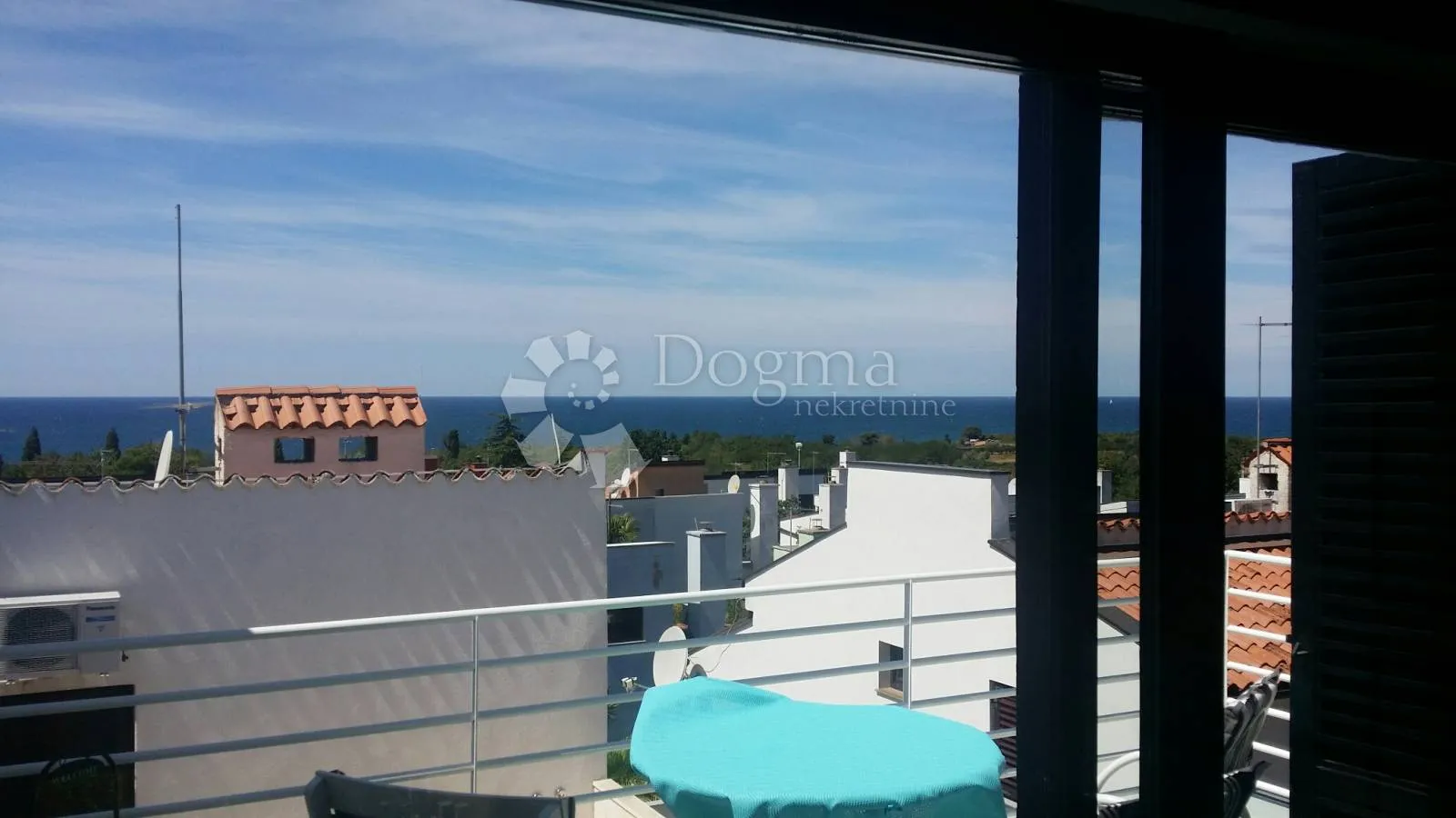 novigrad, dvoetažni apartman 100 m od mora - slika 7