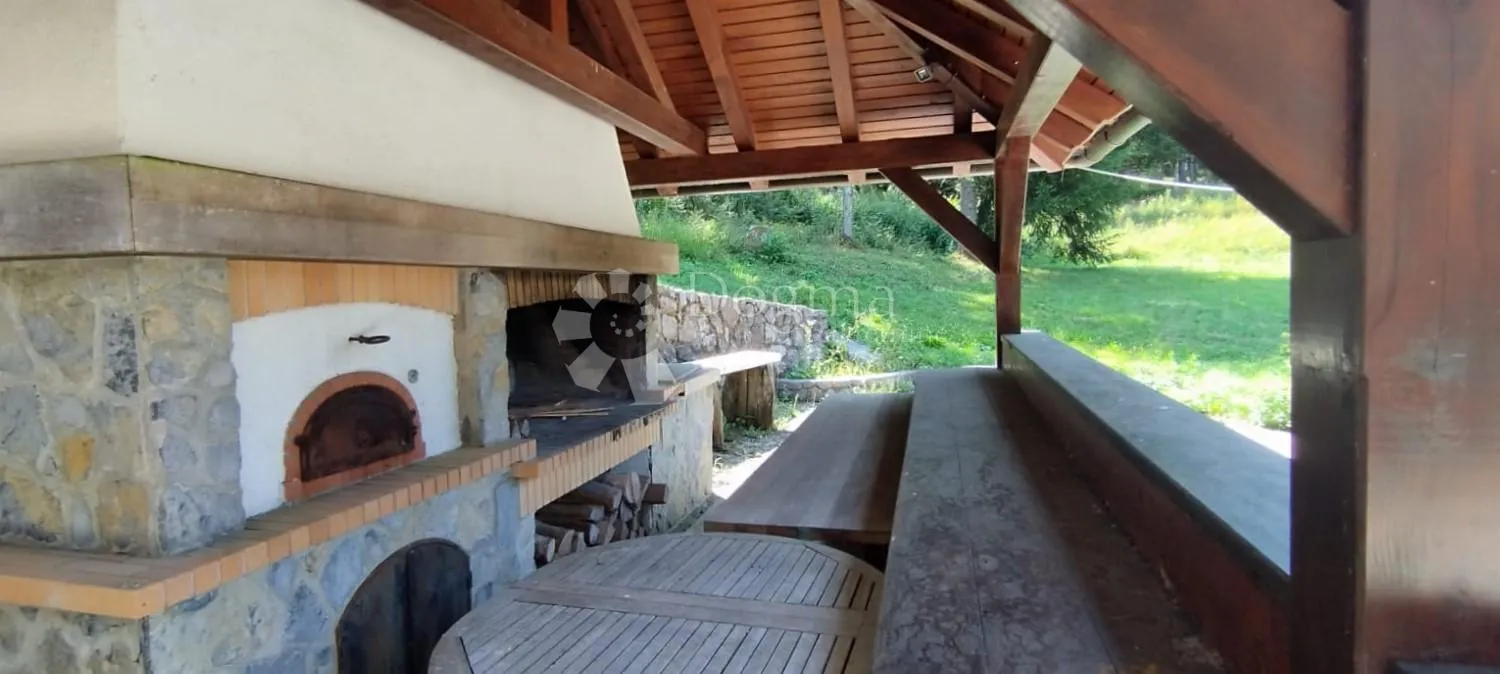 gorski kotar - planinska kuća na 20.000 m2 okućnice - slika 17