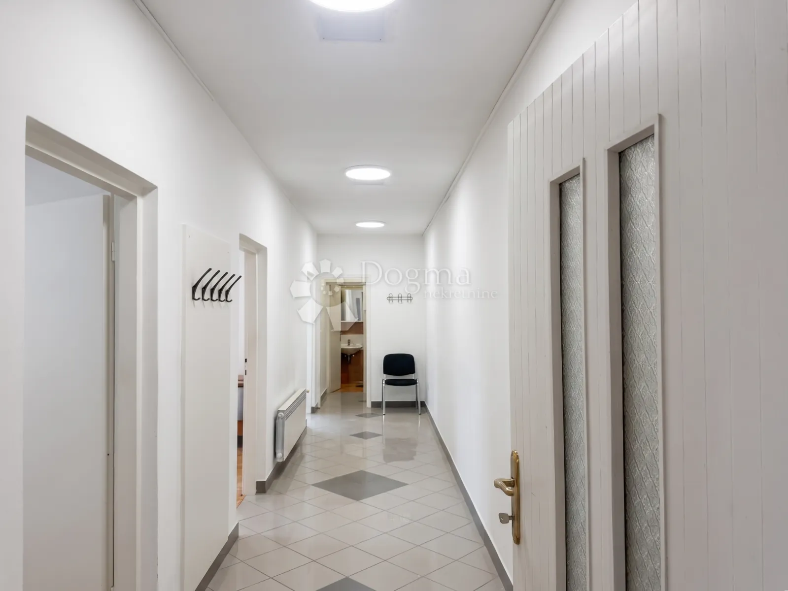 NAJAM CENTAR Atraktivan poslovni prostor u centru 73 m² - Zagreb