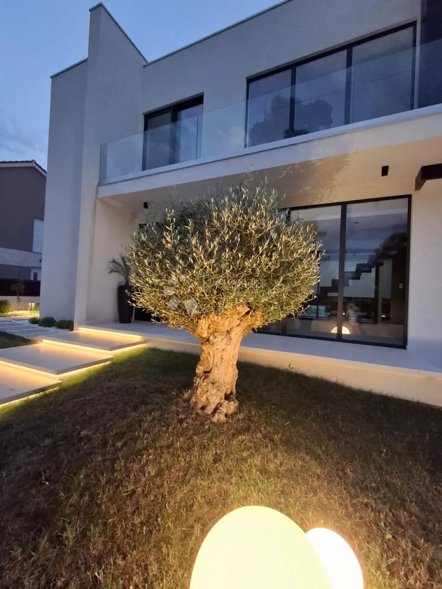 luksuzna nova kuća, 120 m od mora! - slika 3