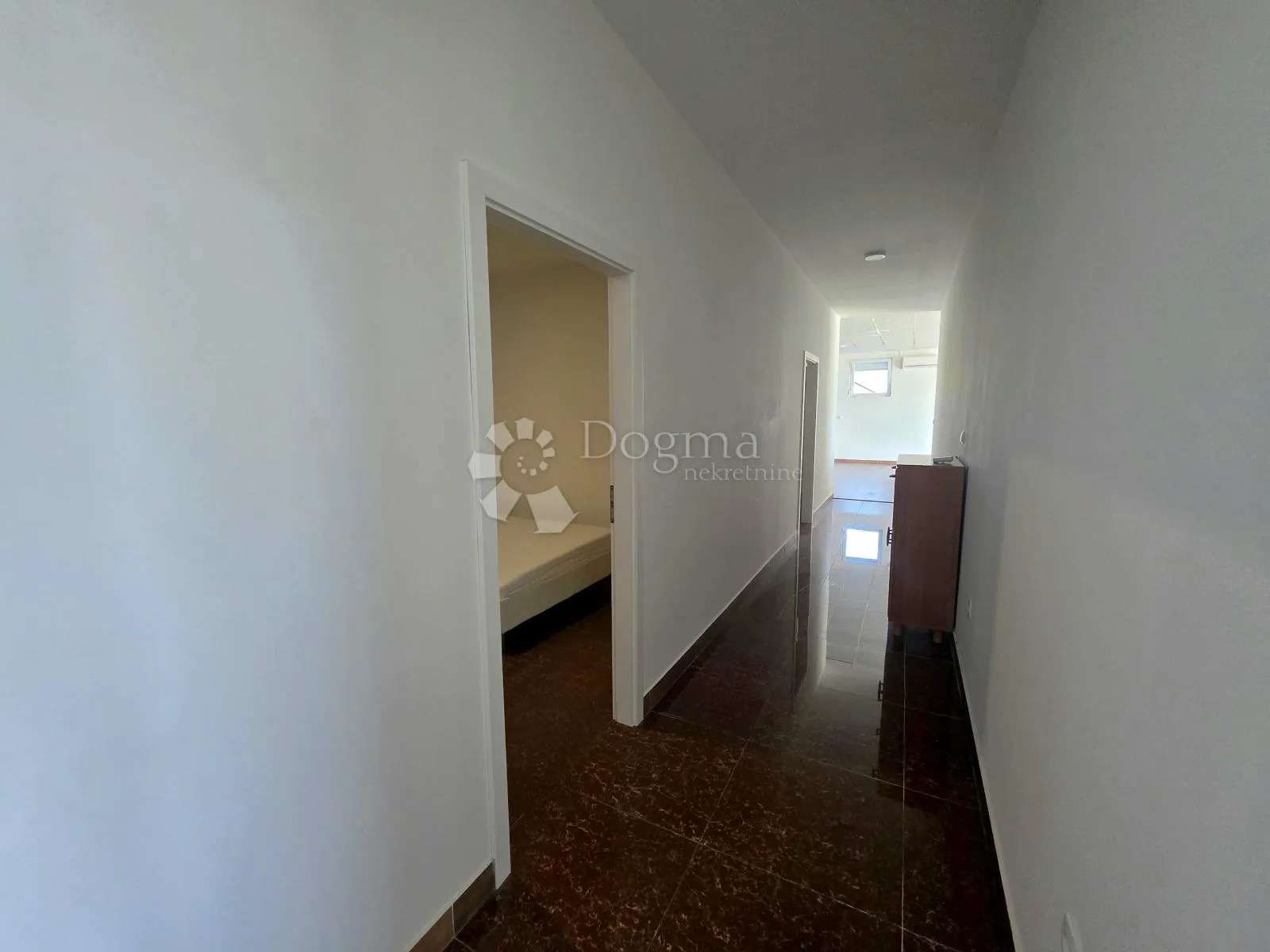 prodaja, stan, nkp 136,38 m², križ - slika 16