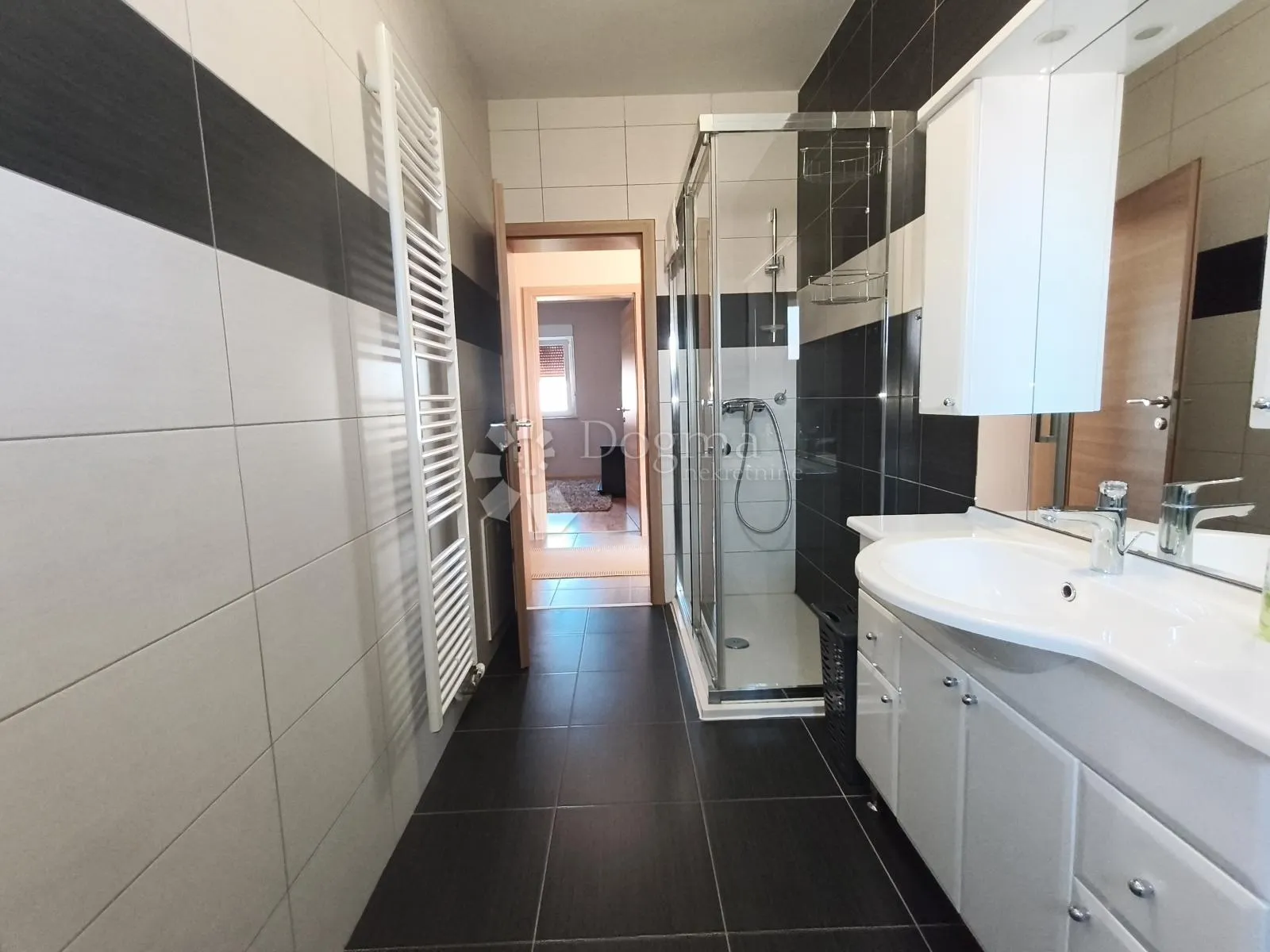zamet, 2s+db, parking, najam - slika 19