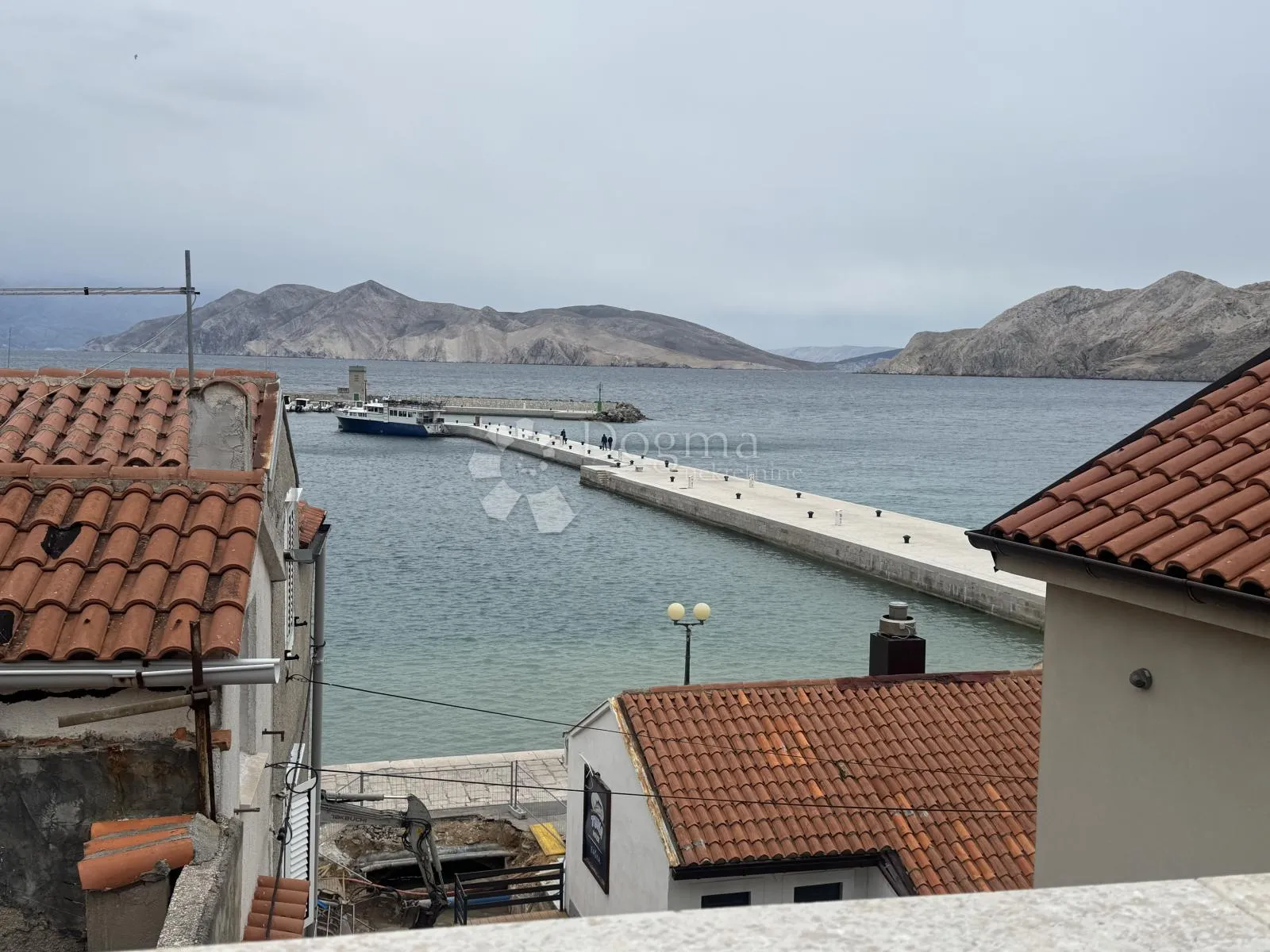 kuća u staroj jezgri baške - 15 m od plaže - slika 9
