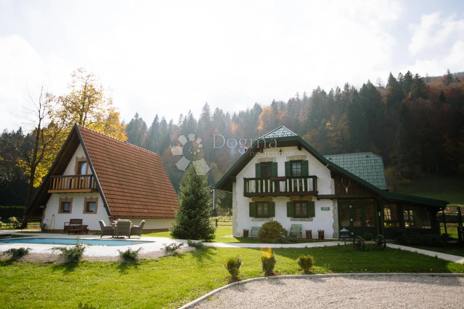 atraktivno turističko imanje na bjelolasici/jasenak - slika 3