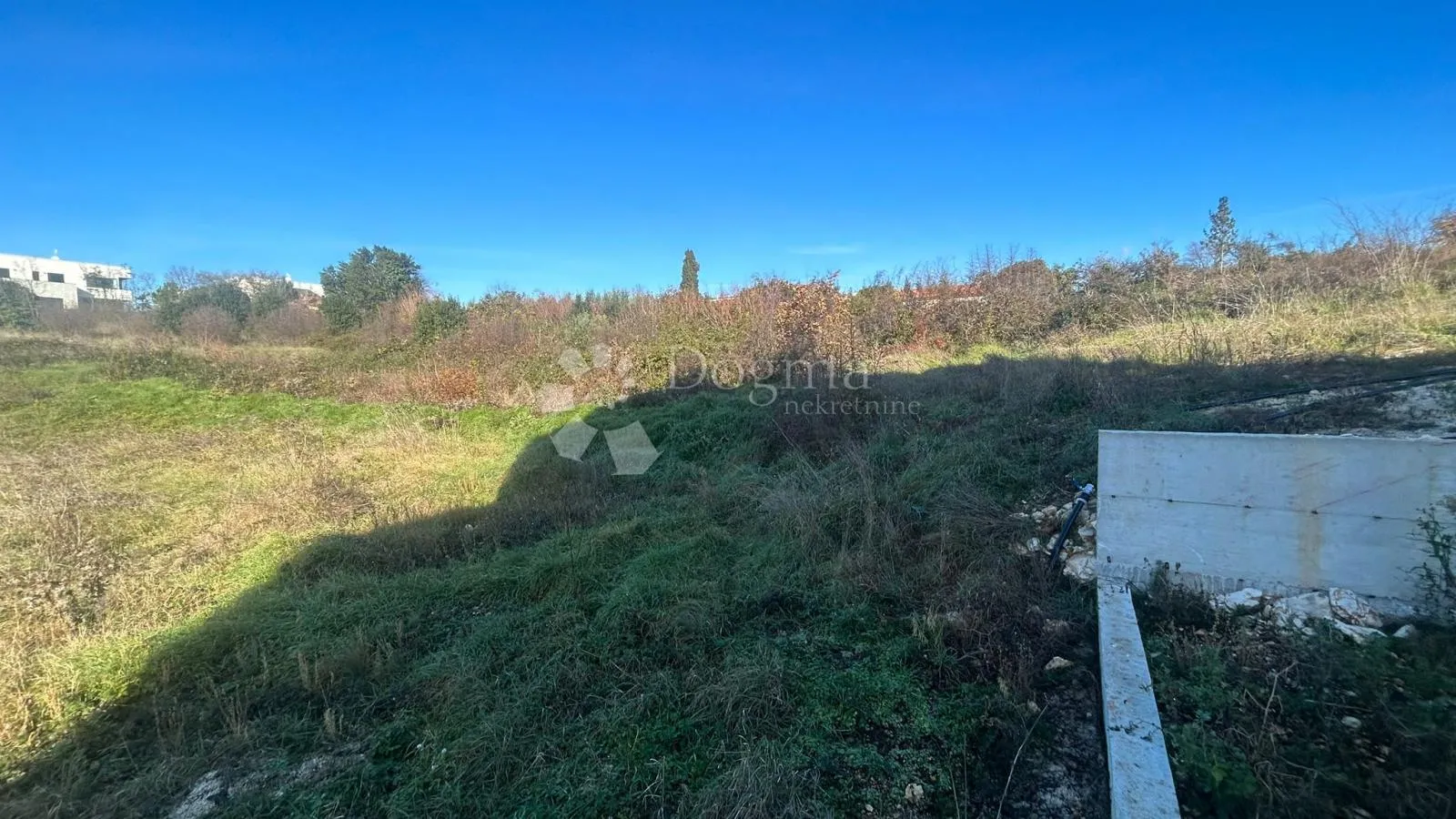 3000m od mora krnica građevinsko - slika 10