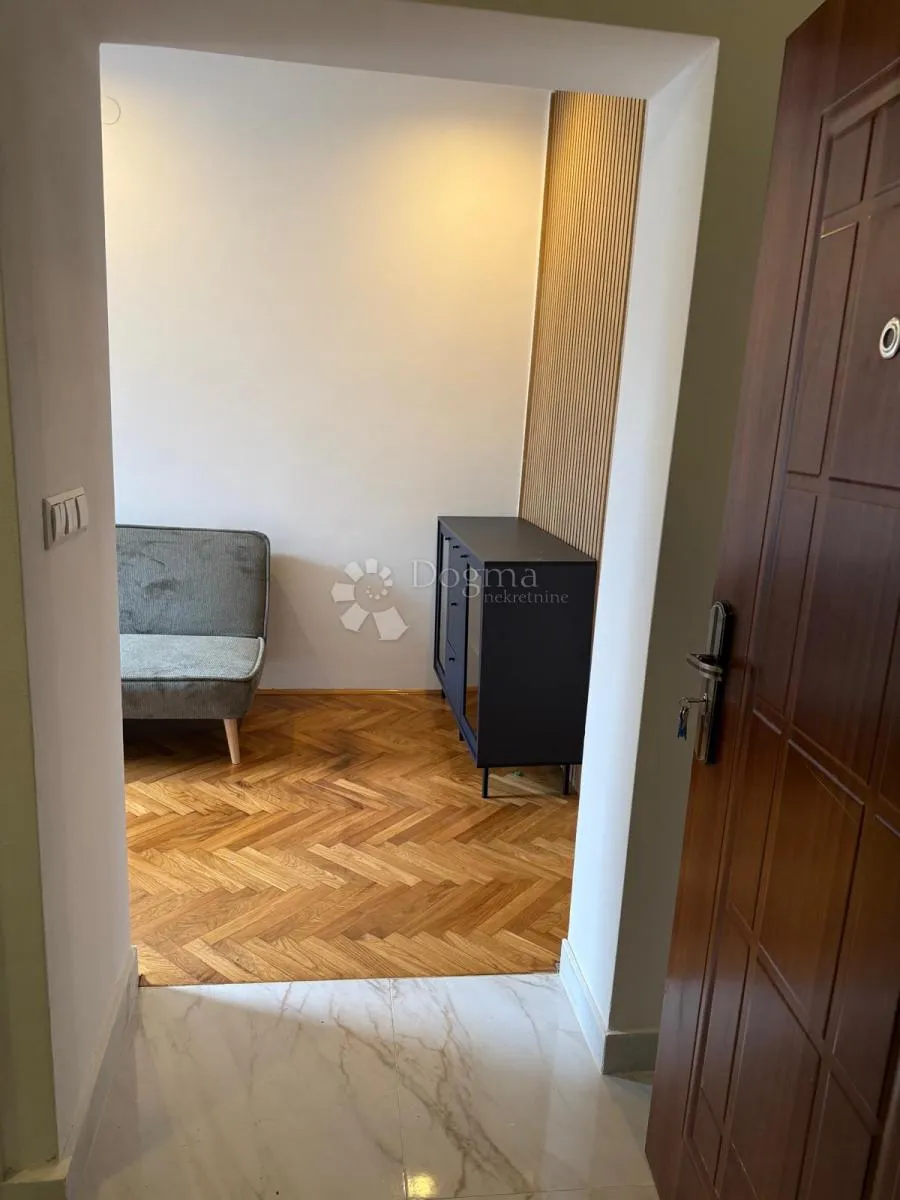 kvatrić, dva stana 88,95m2, prilika - slika 2