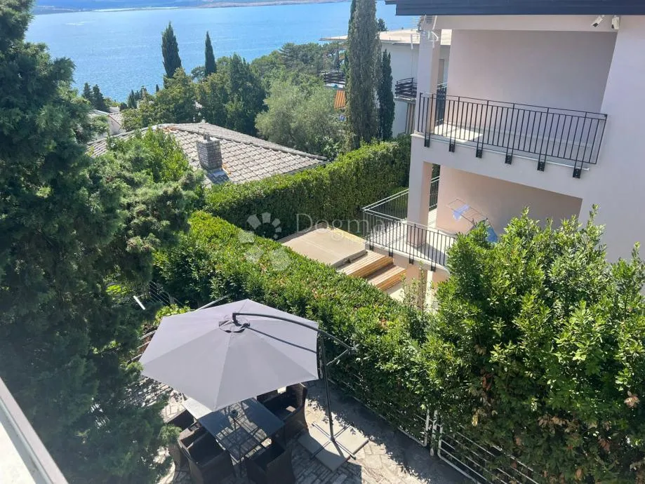 crikvenica app 200m od mora - slika 2