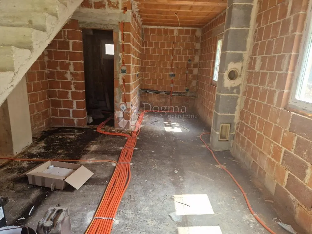 predivna mala kuća u uvali - slika 16