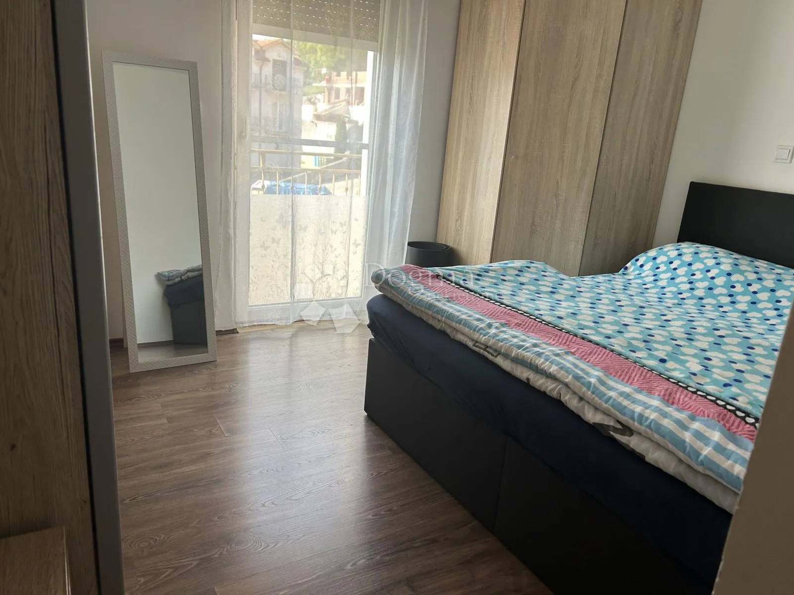 viškovo stan 4s+db ,141m2 - slika 11