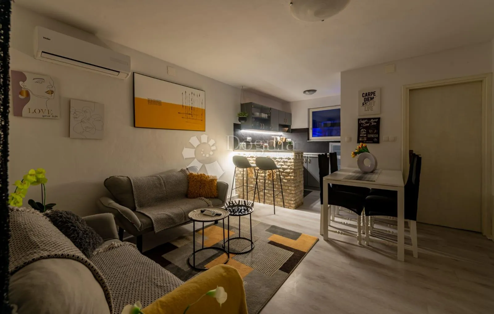 tri apartmana s bazenom - slika 28