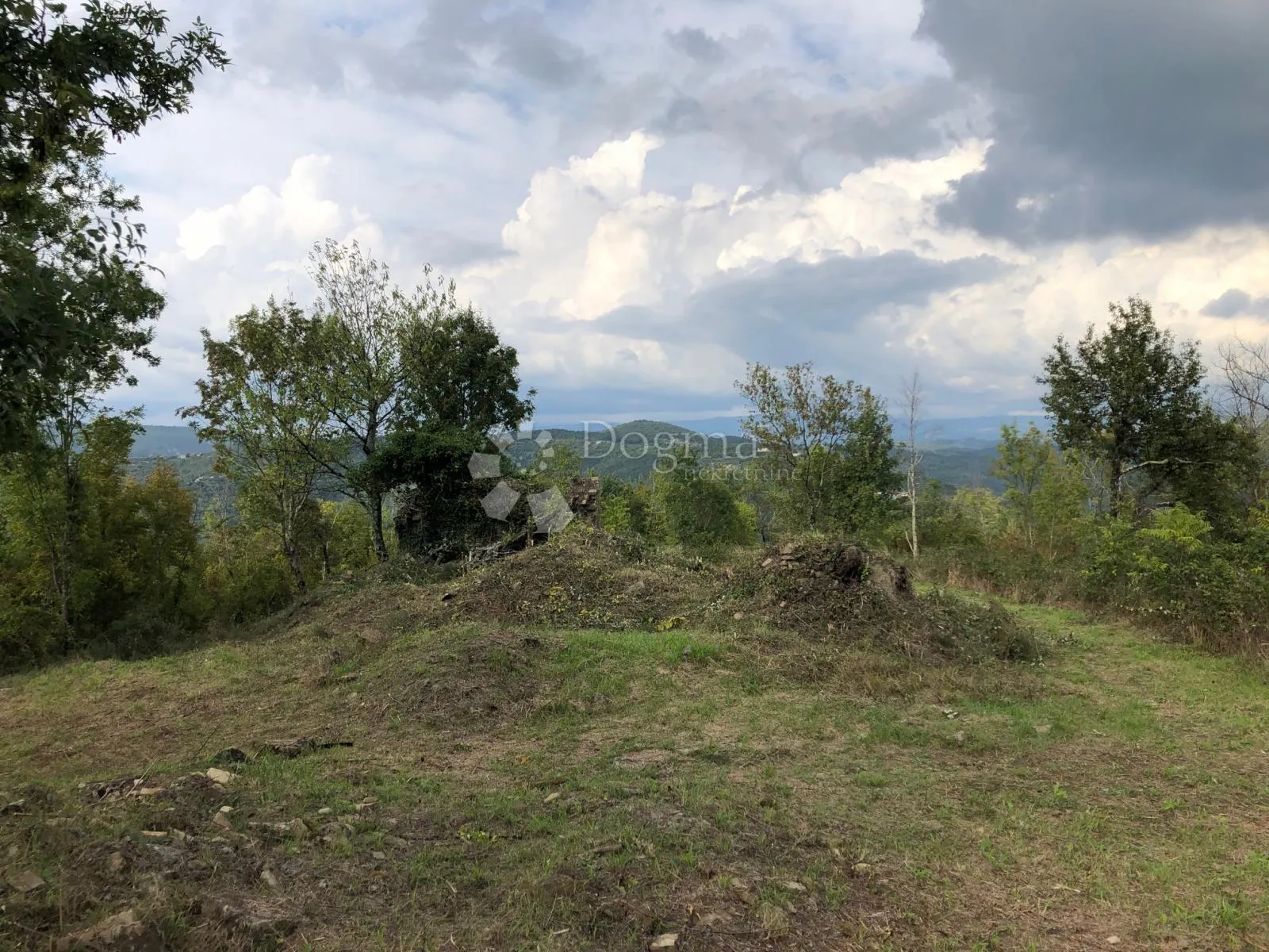 motovun - prekrasno imanje s panoramskim pogledom - slika 12