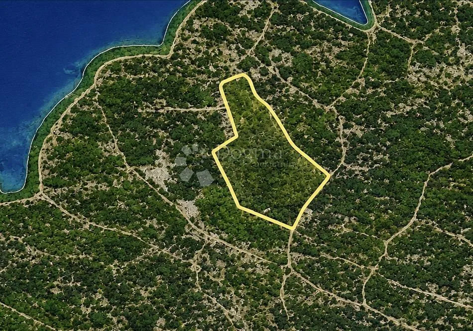 poljoprivredno zemljište idealno za opg, 150 m od mora - slika 3