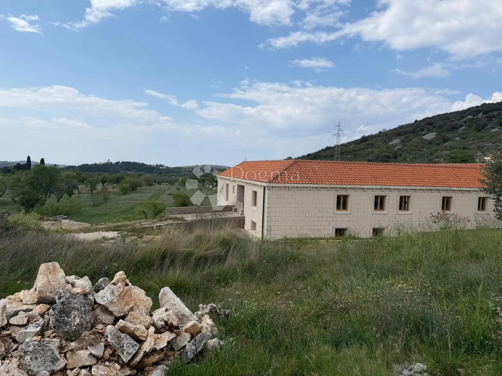 mediteranska oaza privatnosti – kamena rezidencija na braču - slika 38