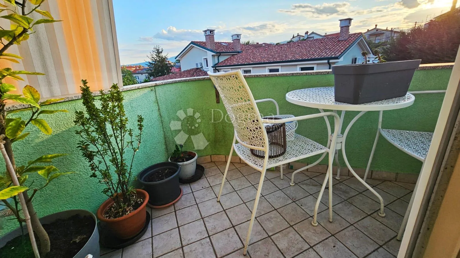 srdoči, obiteljski stan, prilika!!! - slika 24