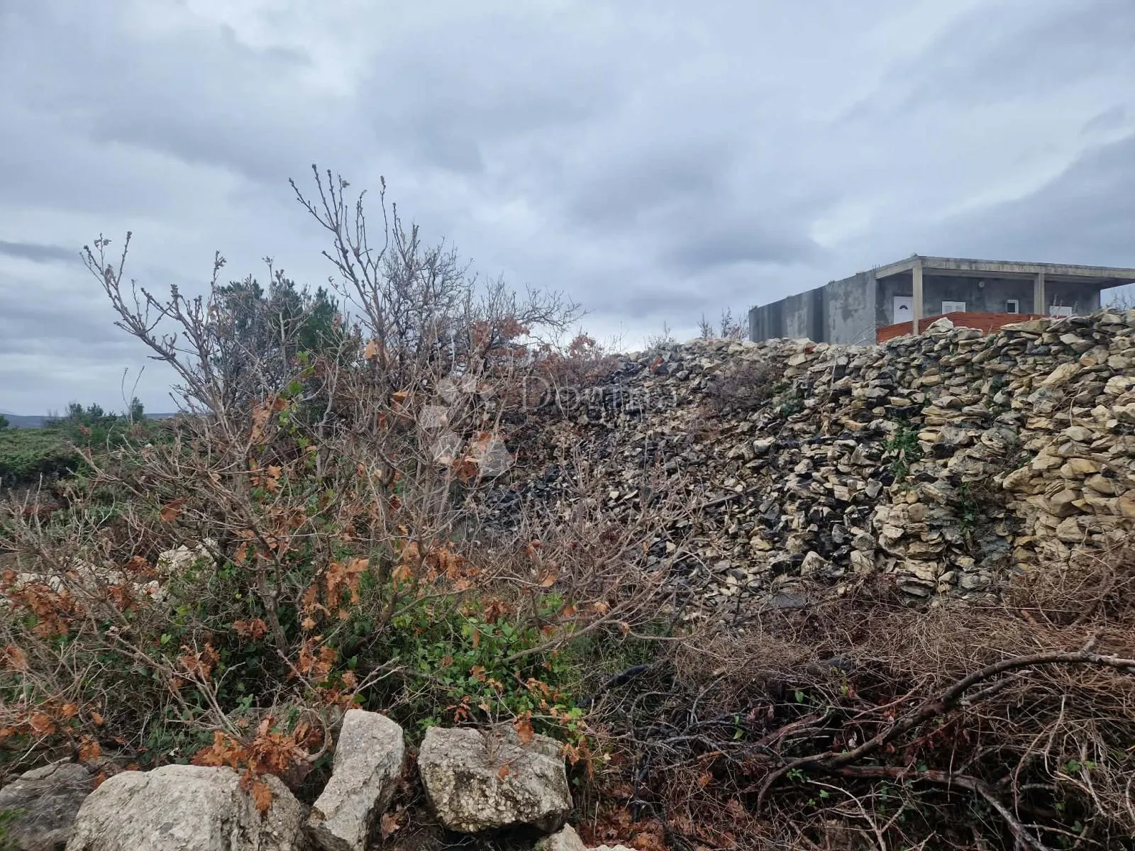 građevinsko zemljište uz more - novigrad - slika 17
