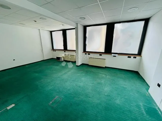 poslovni prostor u užem centru rijeke - slika 6