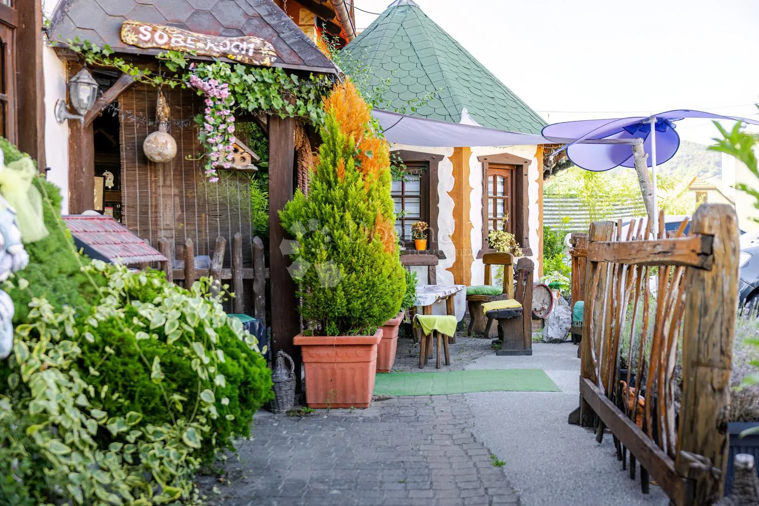 prilika za investiciju: uhodani obiteljski hotel s mini zoo vrtom u srcu zagorja - slika 22