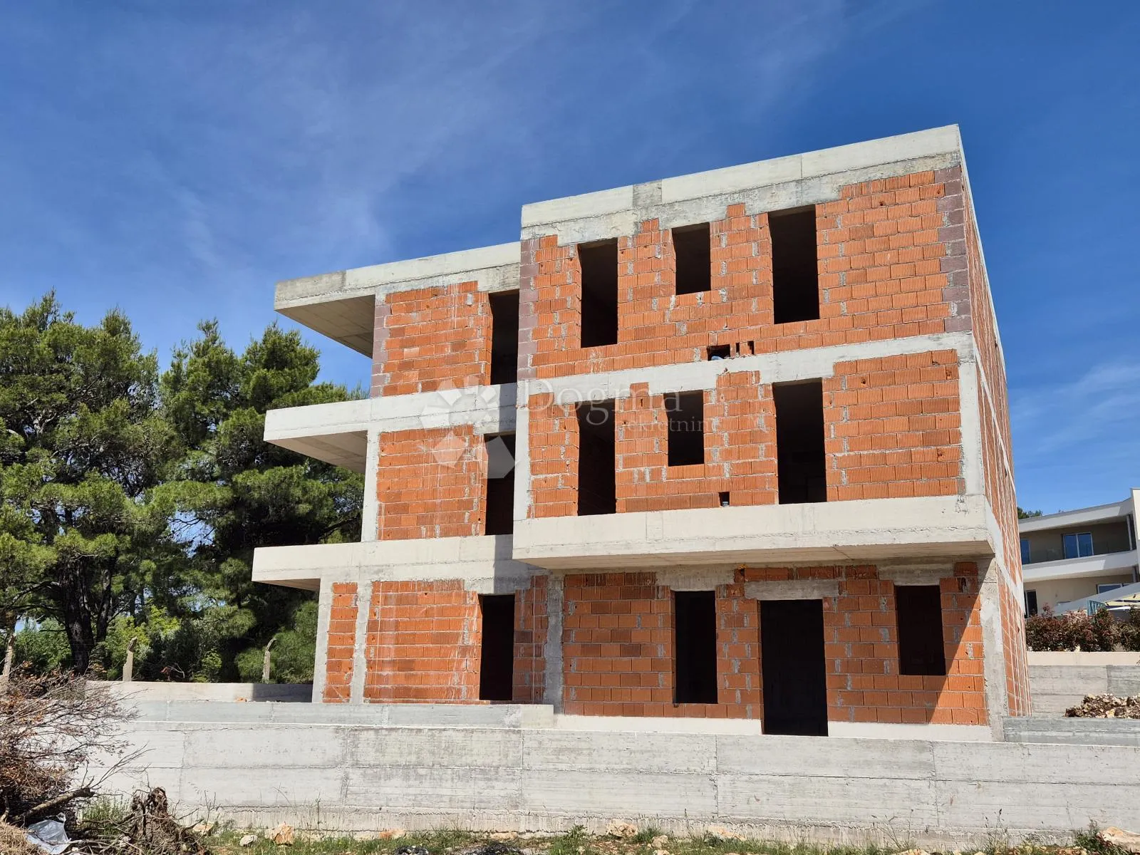 crnica - dvosoban stan s3 na top lokaciji sa pogledom na more - slika 8