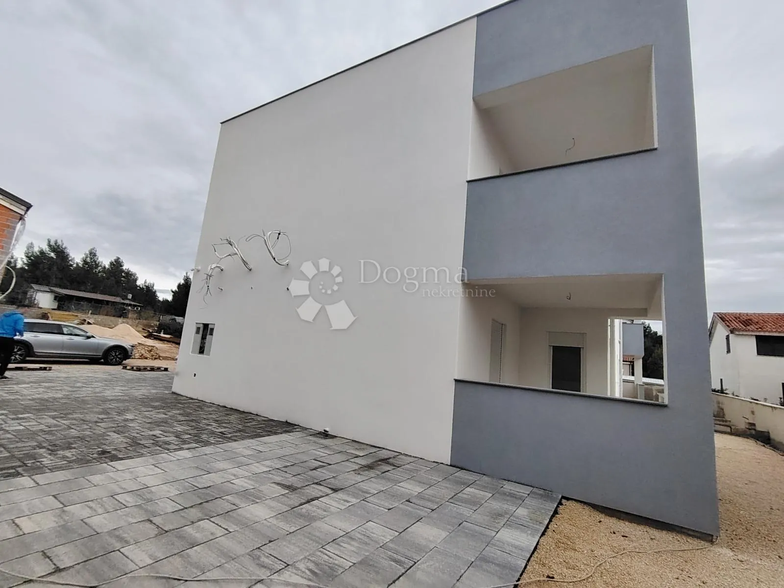 obitejski apartman - novogradnja - slika 3