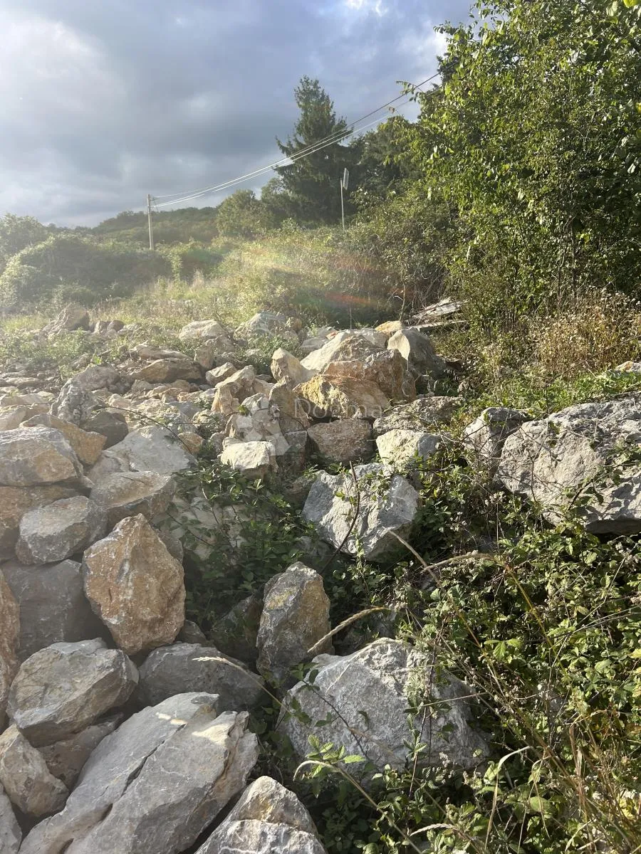 kastav građevinski teren 800m2 prodaja - slika 3