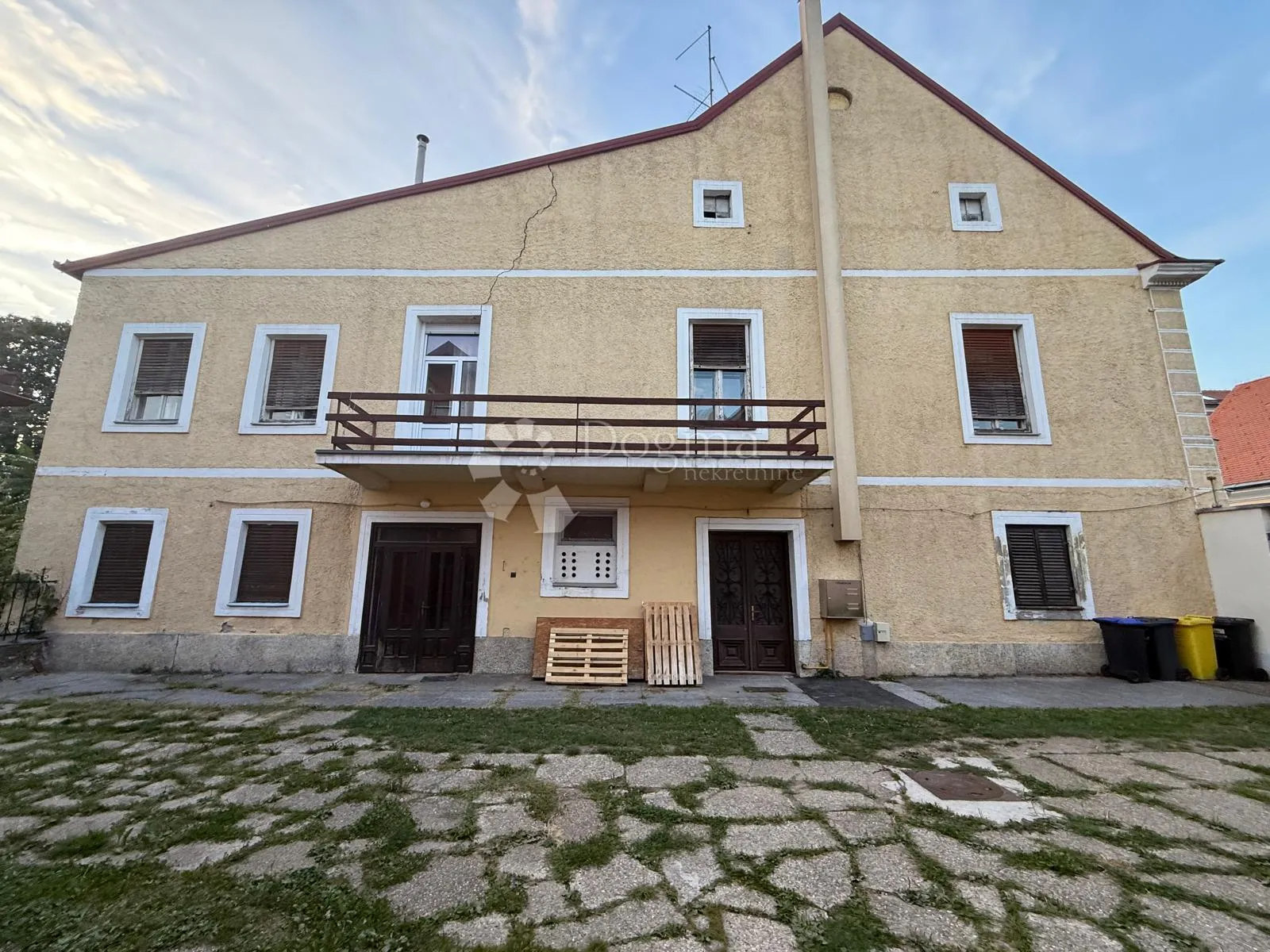 povijesna vila u centru varaždina - slika 1