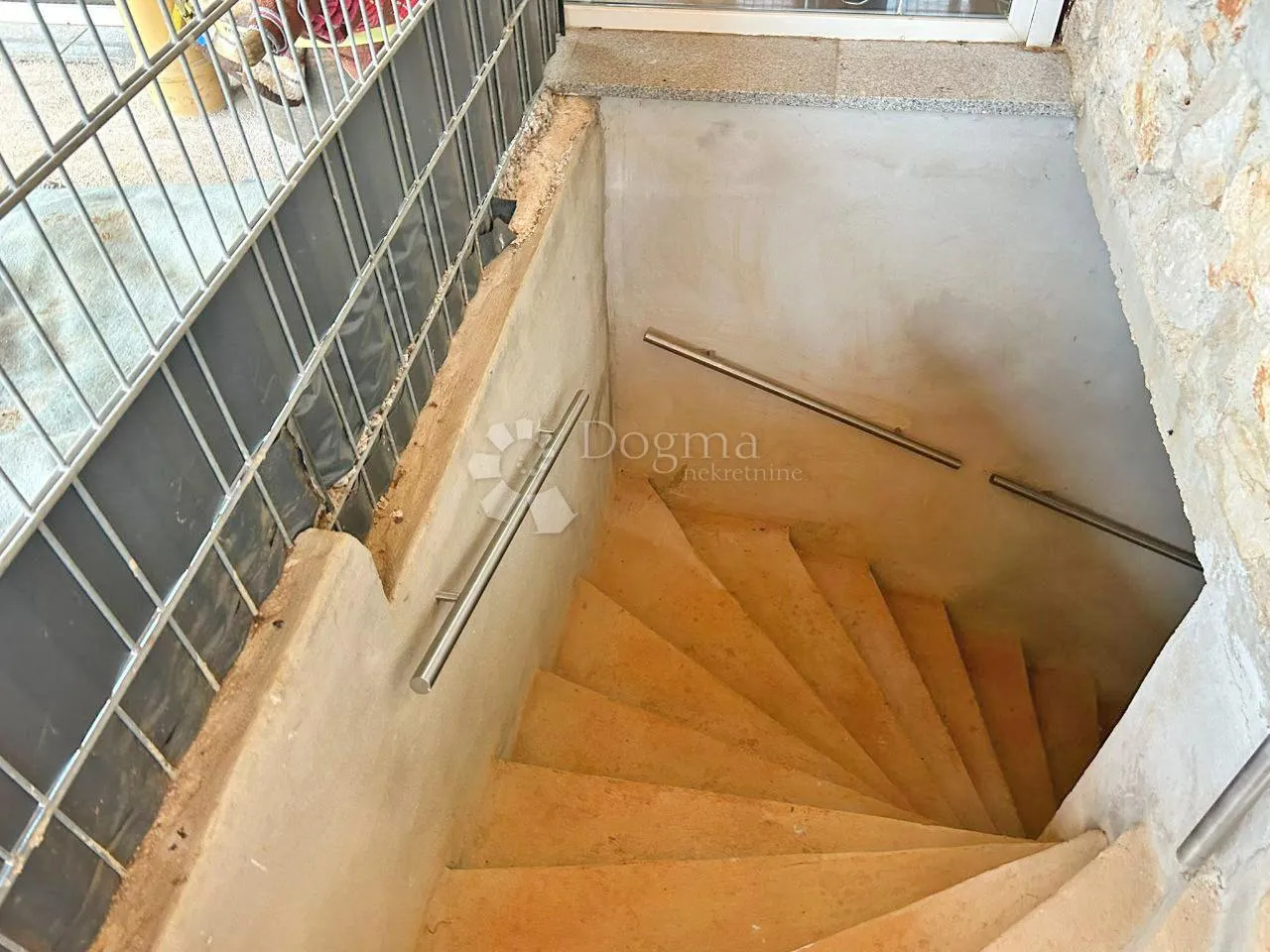 villa u rovinju – bezvremenska elegancija s pogledom koji oduzima dah - slika 16