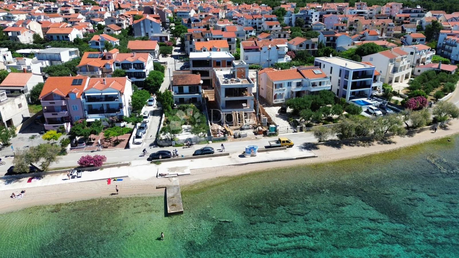 vodice/srima-trosobni stan 5m od mora i plaže - slika 9