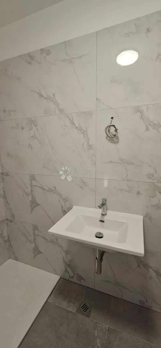 trosobni stan, penthouse, novogradnja, useljivo! - slika 15