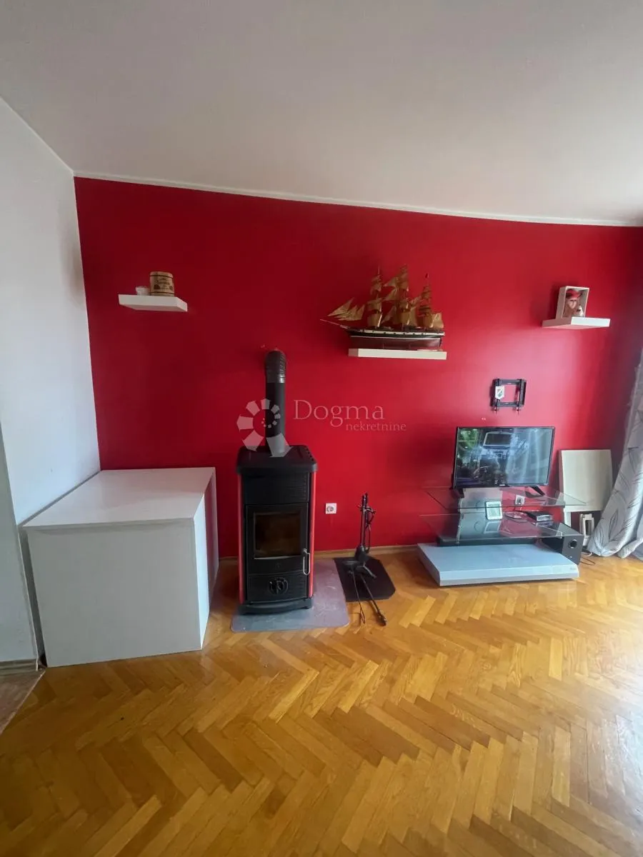 etaža kuće na krasici - slika 6