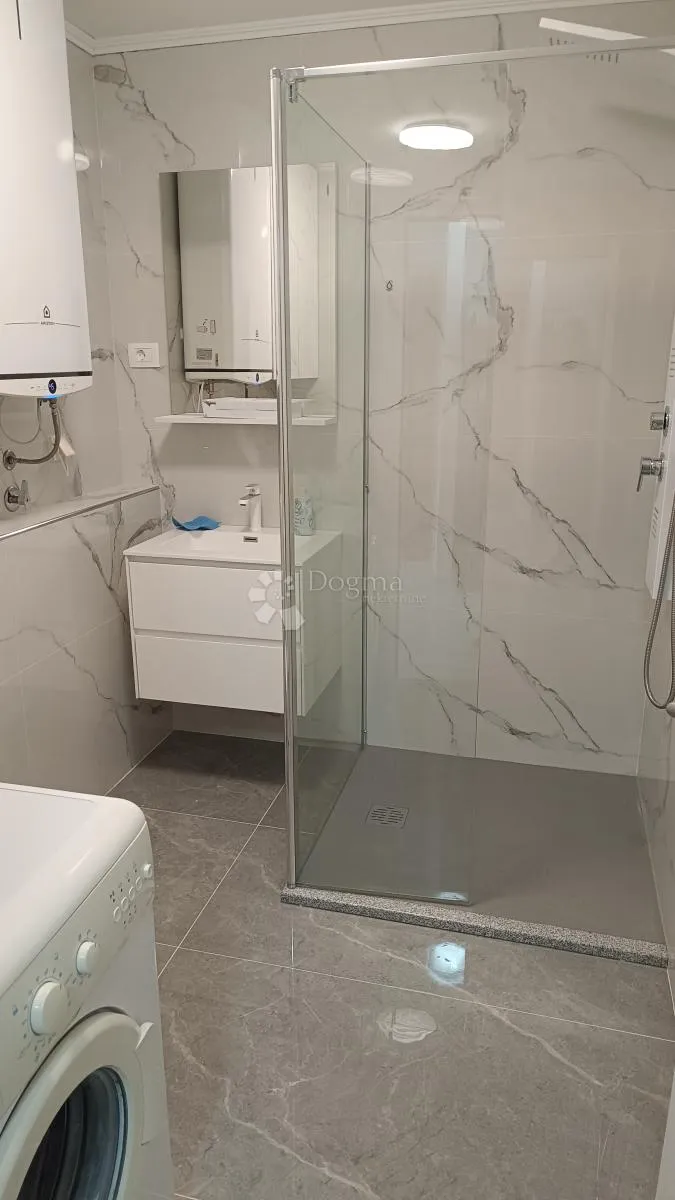 rešetari, 70 m2, balkon, panoramski pogled - slika 15