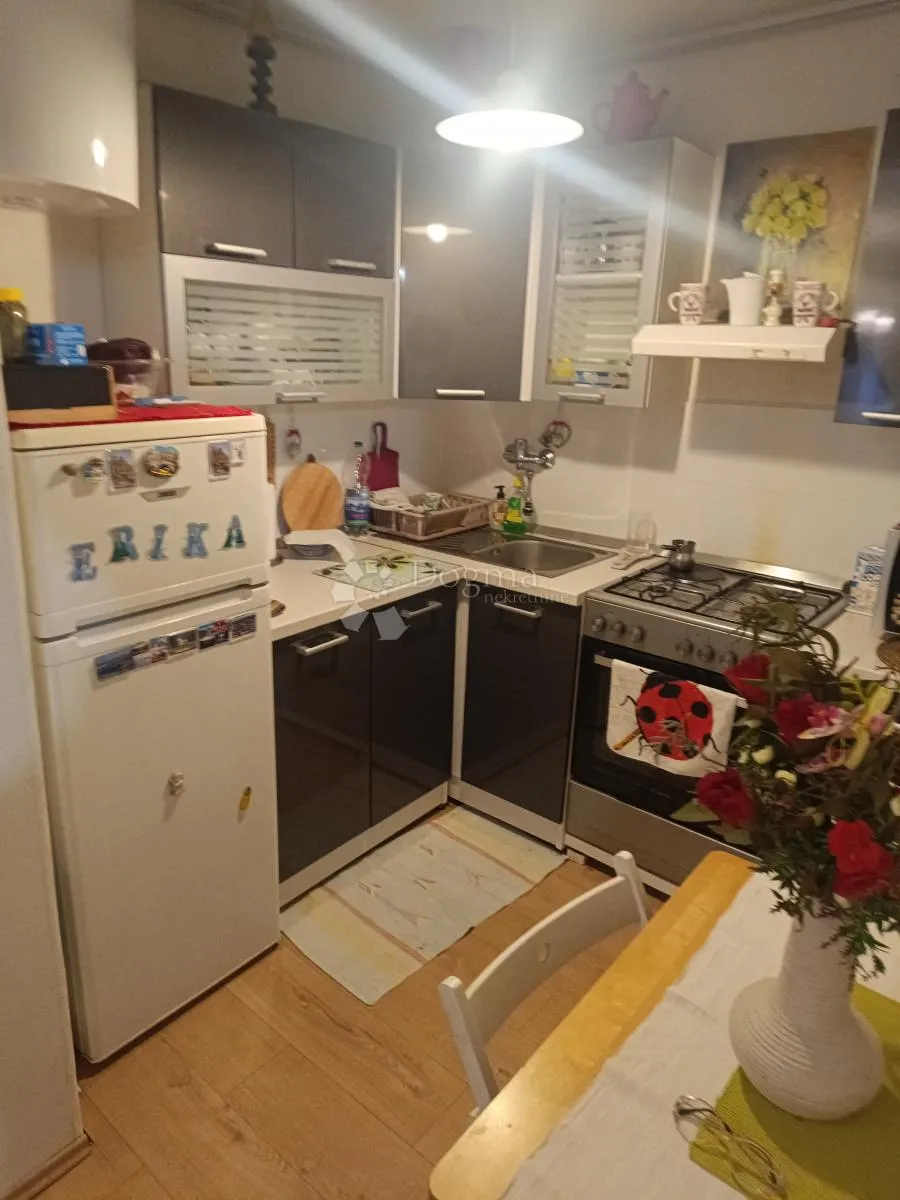 gornja dubrava kuća s 2 stana - slika 2