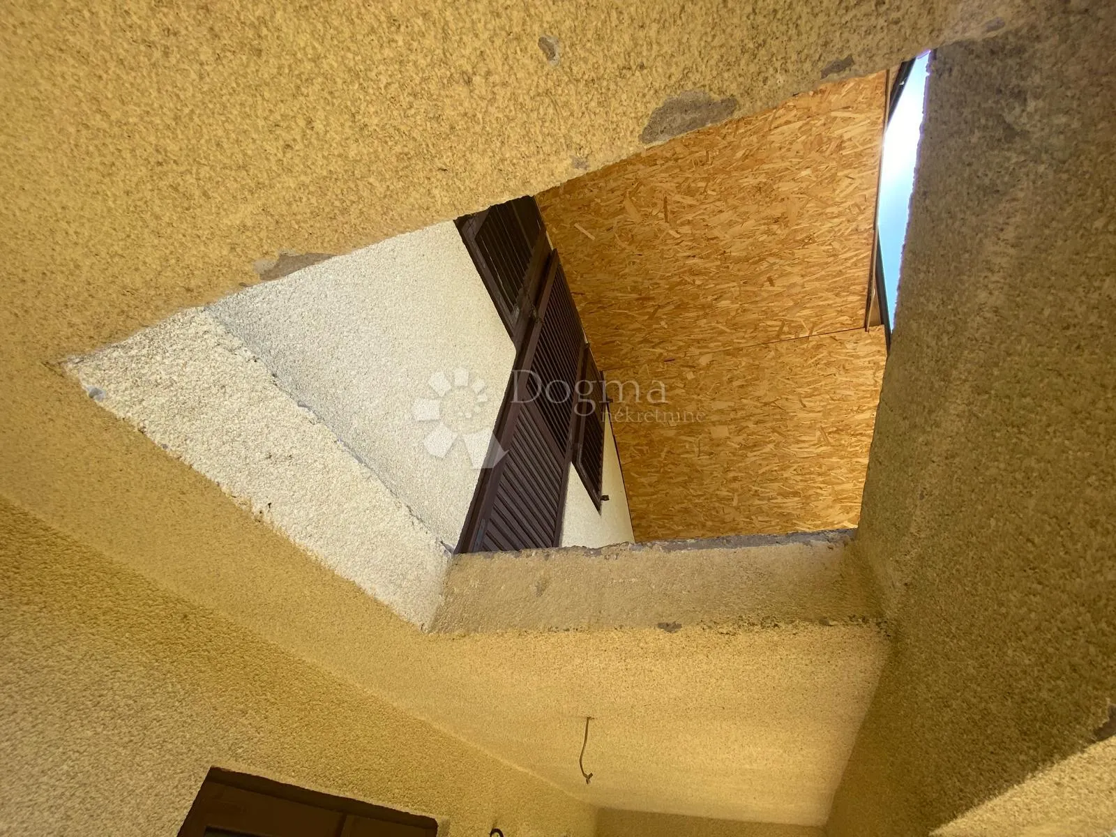 vikend kuća - građevinsko zemljište 4680 m2 - slika 5