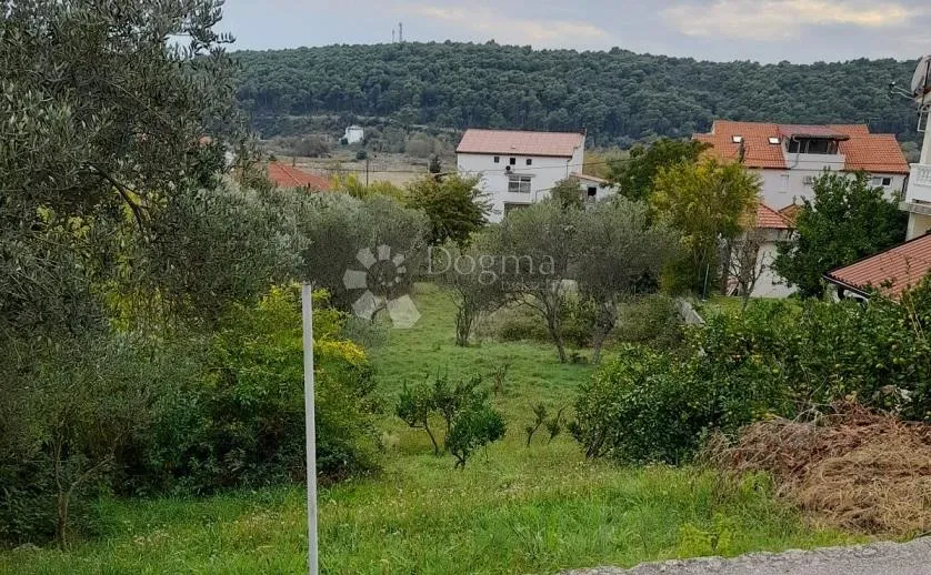 građevinsko zemljište na rabu, 636 m2 - slika 2