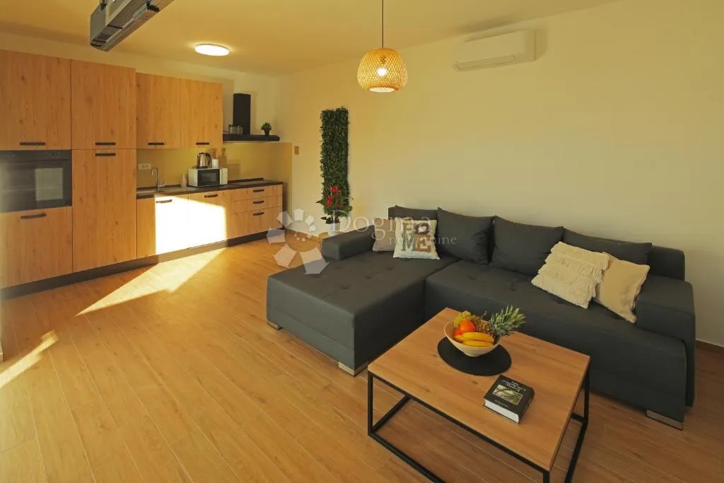 moderne kuće s vrtom i jacuzzijem – prilika za investitore! - slika 2