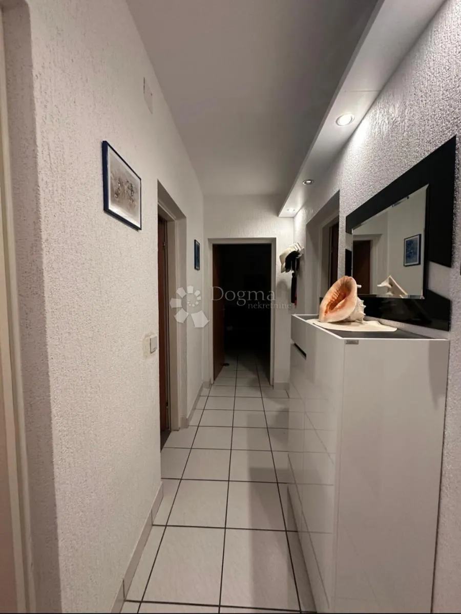 apartman u baški! - slika 5